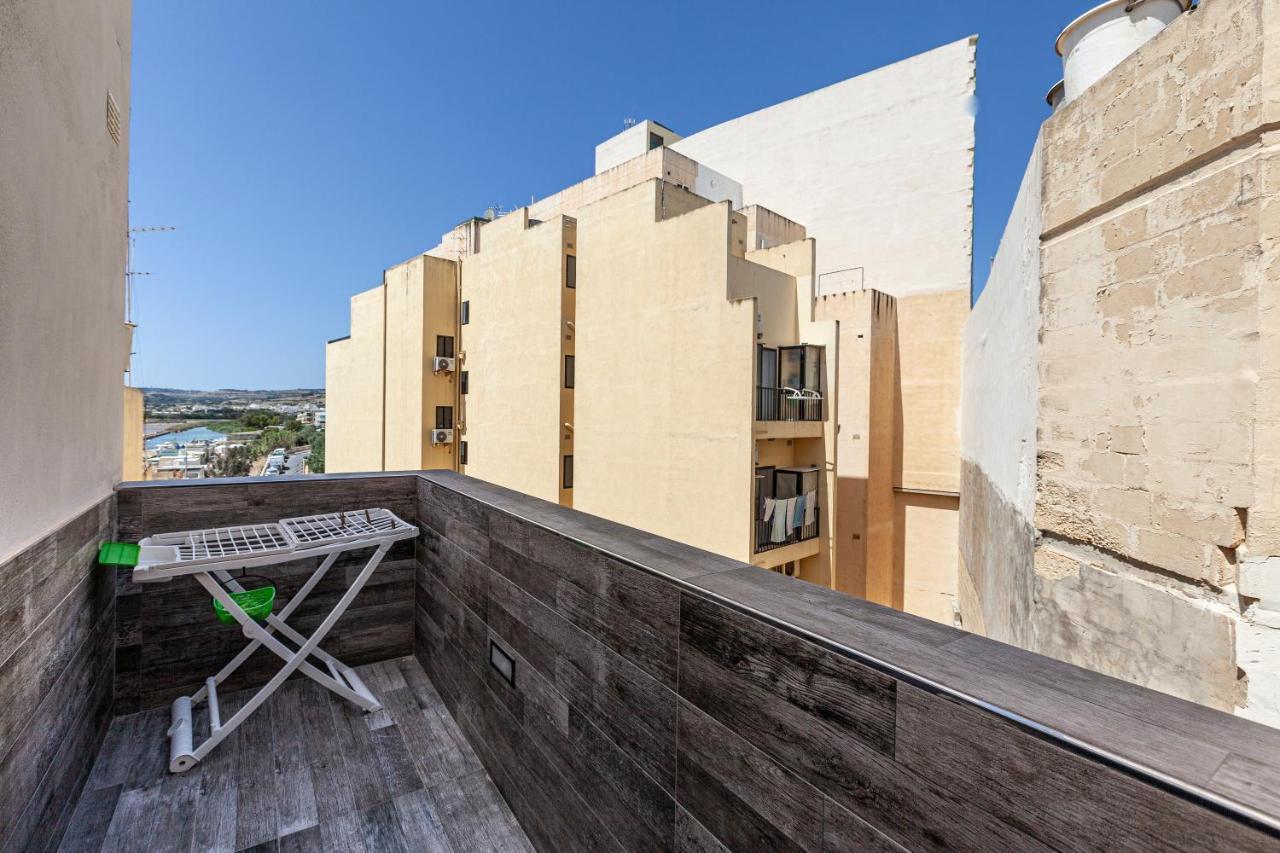 סיינט פול ביי Z4 - Seafront Apartment מראה חיצוני תמונה