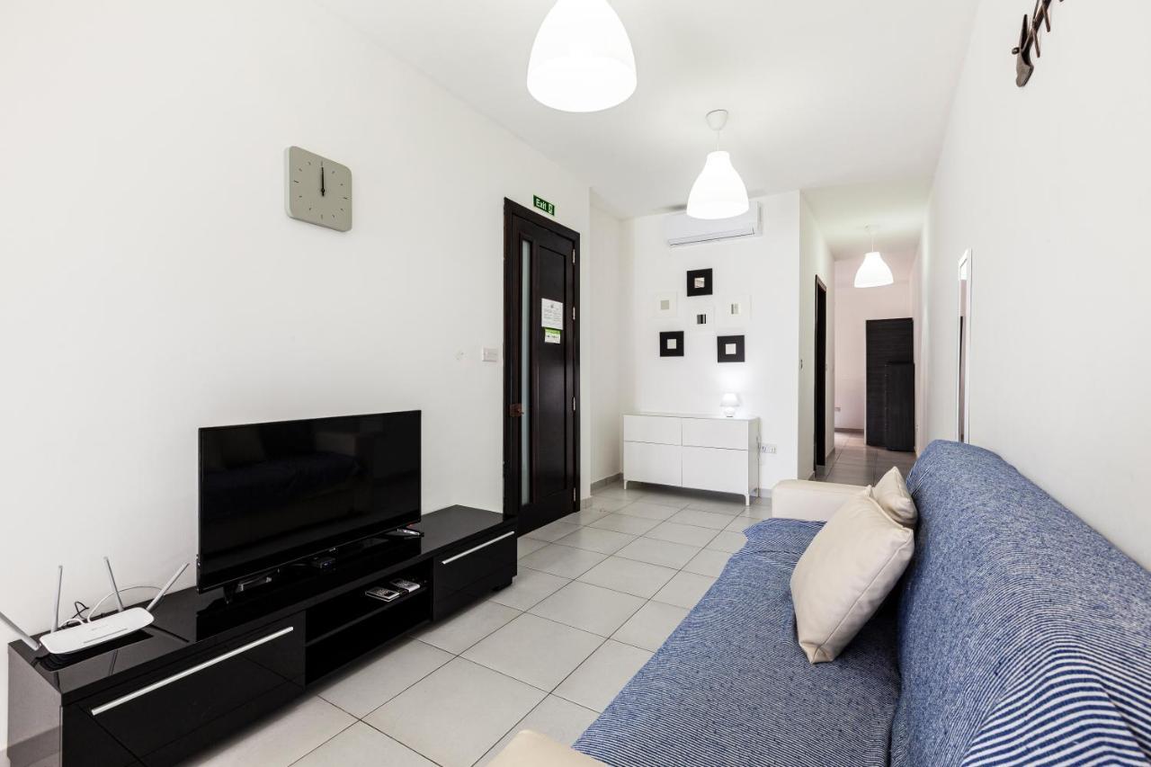 סיינט פול ביי Z4 - Seafront Apartment מראה חיצוני תמונה