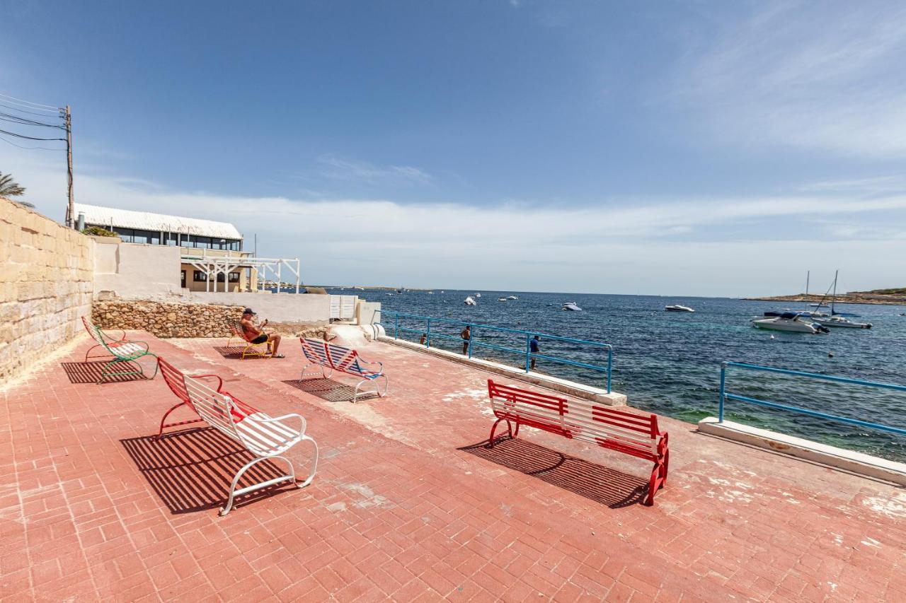 סיינט פול ביי Z4 - Seafront Apartment מראה חיצוני תמונה